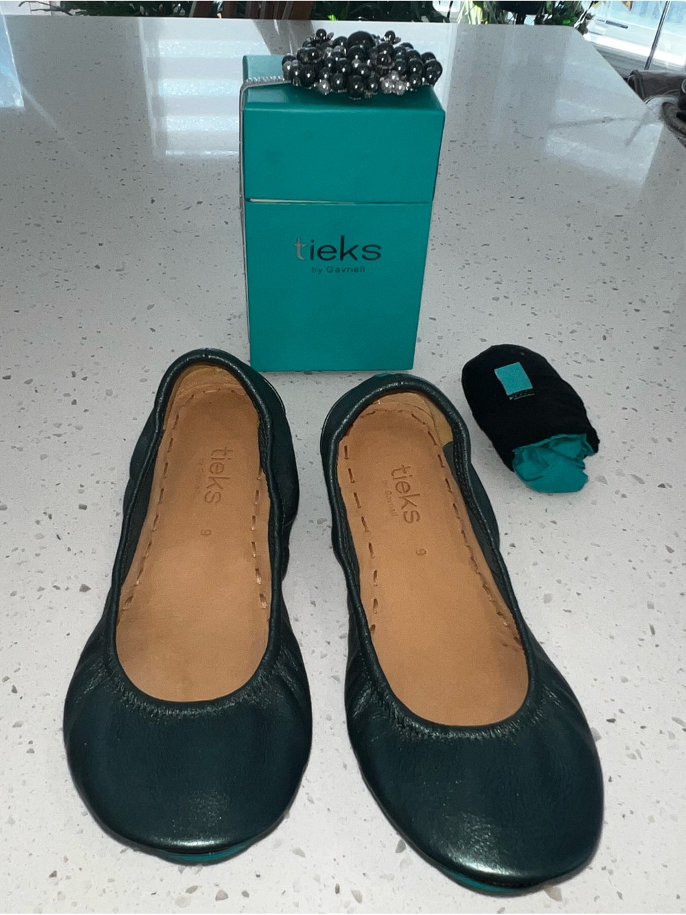 Tieks Women's Tahitian Pearl Leather Ballet Flats size 9